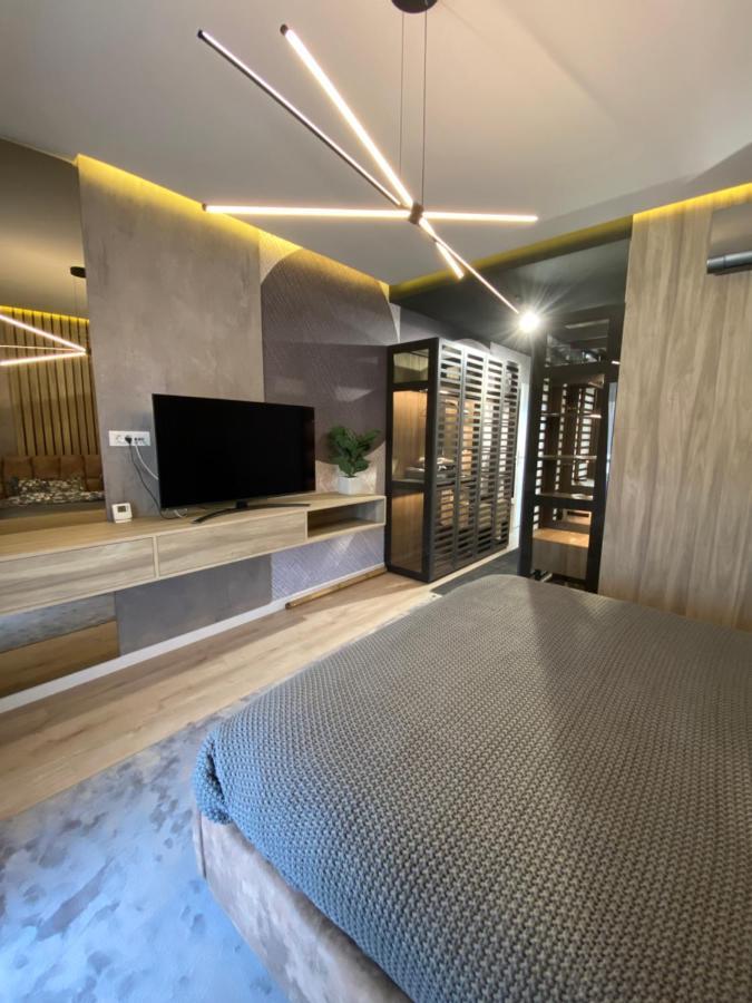 Aparthotel Art'Penthouse Braşov Esterno foto