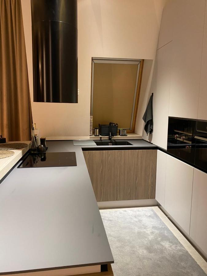 Aparthotel Art'Penthouse Braşov Esterno foto
